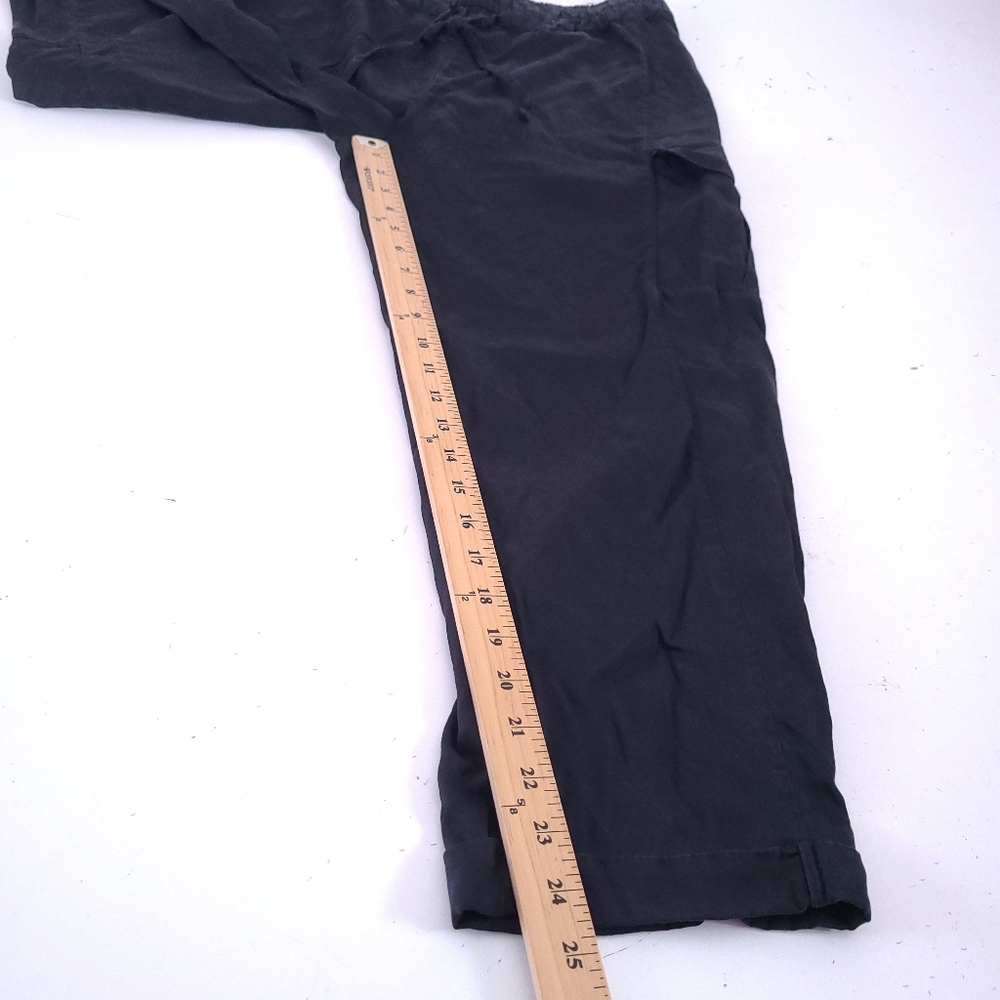 Lululemon Move Lightly Black Cargo Pants 25* Size 10 - Picture 7 of 9